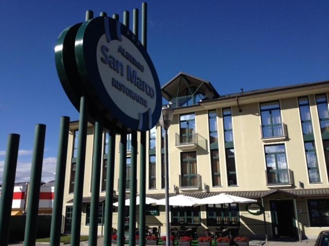 Albergo Ristorante San Marco Carmagnola Exteriér fotografie